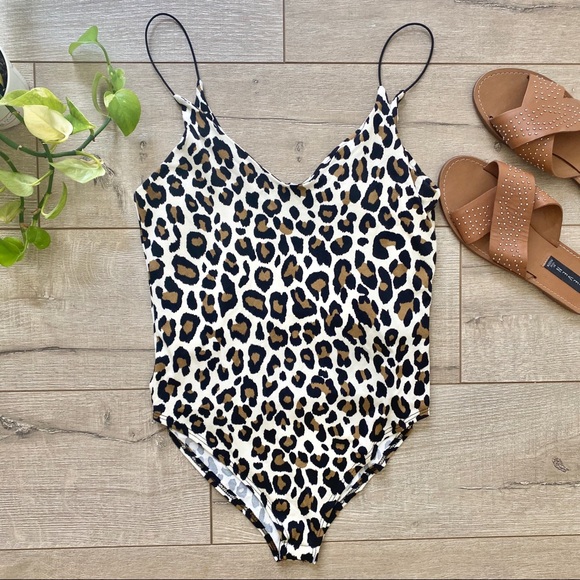 gaze Tops - Gaze Bodysuit Leopard Size Small NWT